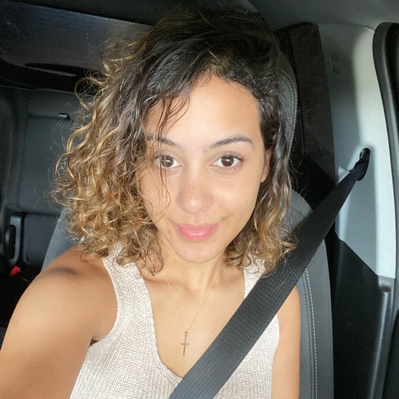 Meet your Posher, Nina - Picture 1 of 1